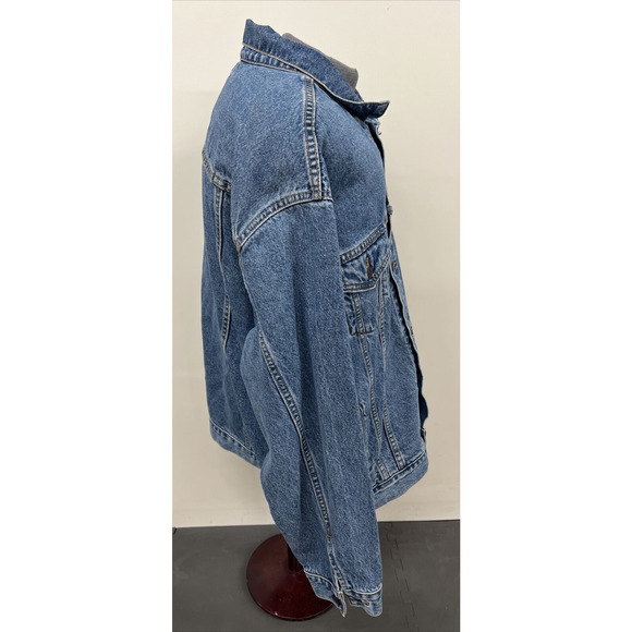 Levi's Men's Jean Trucker Jacket Blue Denim Pockets Medium Wash VTG FS Charity - Picture 2 of 11